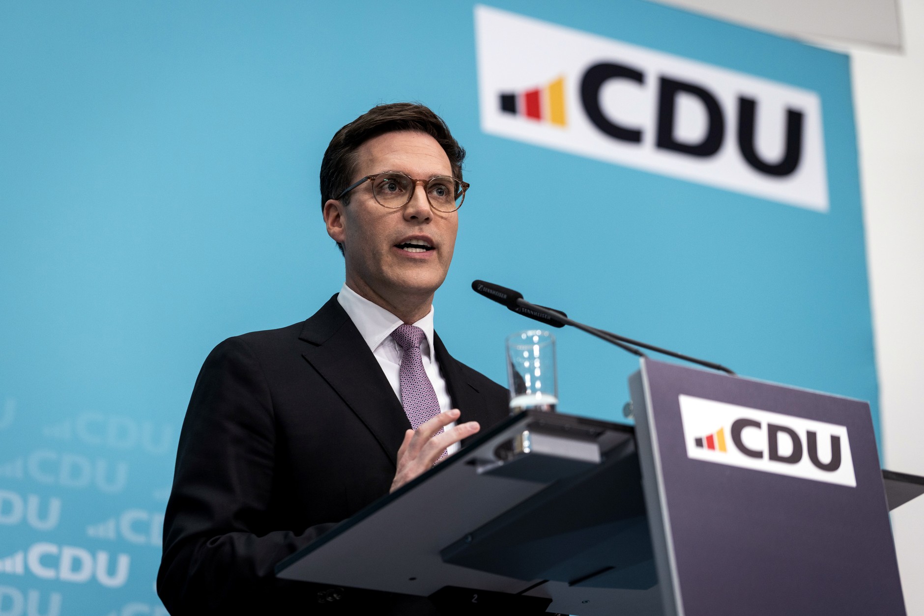 Bolesny cios dla rządu Friedricha Merza. Po wyborczej porażce zaczęło się gorączkowe poszukiwanie winnych