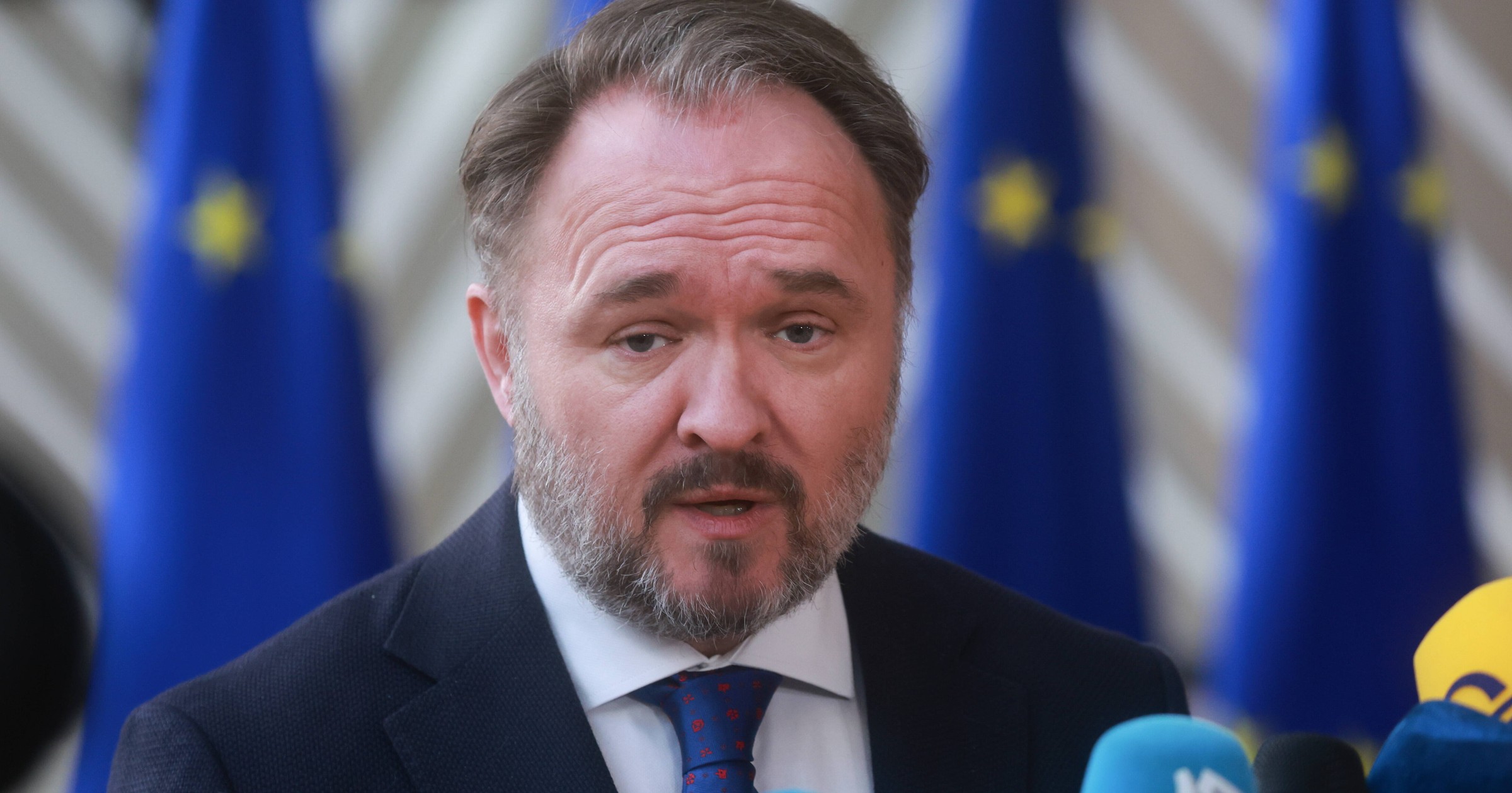 Bruksela chce pozbawić Węgry i Słowację rosyjskiej ropy. Są szczegóły