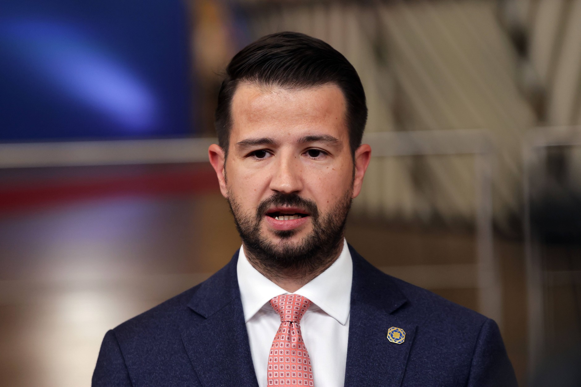 Bruksela nie chce "drugich Węgier". Dlatego szykuje nowy eksperyment. "Nie ma innego wyjścia"