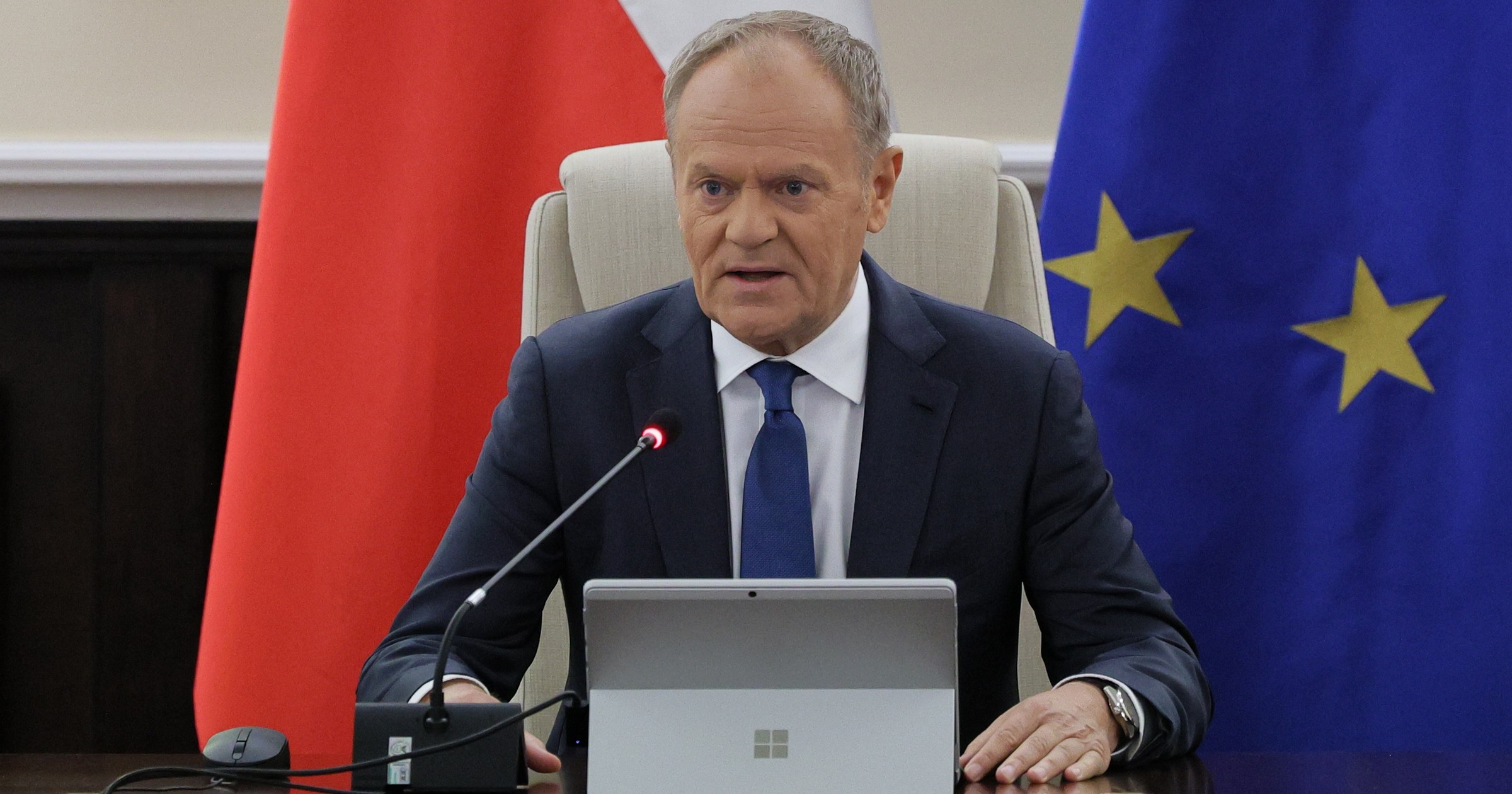 Burza po decyzji prezydenta Karola Nawrockiego. Donald Tusk ogłasza "plan B" Burza po decyzji prezydenta Karola Nawrockiego. Donald Tusk ogłasza "plan B"