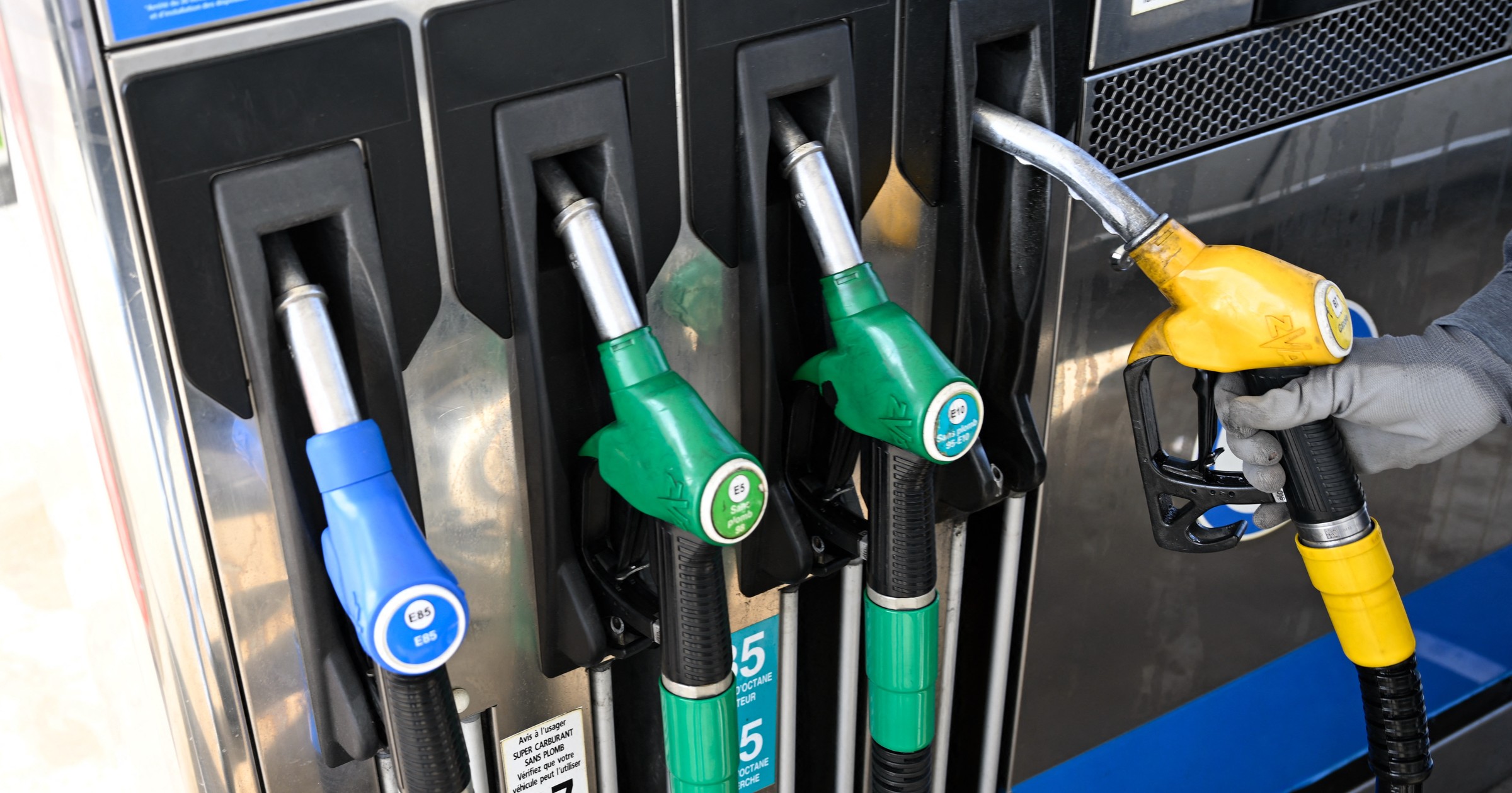 Energetyczny szok. Europa boi się ceny za działania Donalda Trumpa. "Ludzie będą płacić"