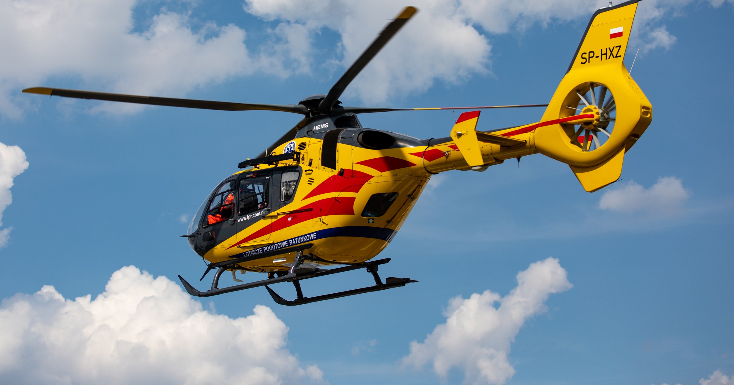 Groźny wypadek w porcie w Szczecinie. Lądował śmigłowiec LPR Groźny wypadek w porcie w Szczecinie. Lądował śmigłowiec LPR