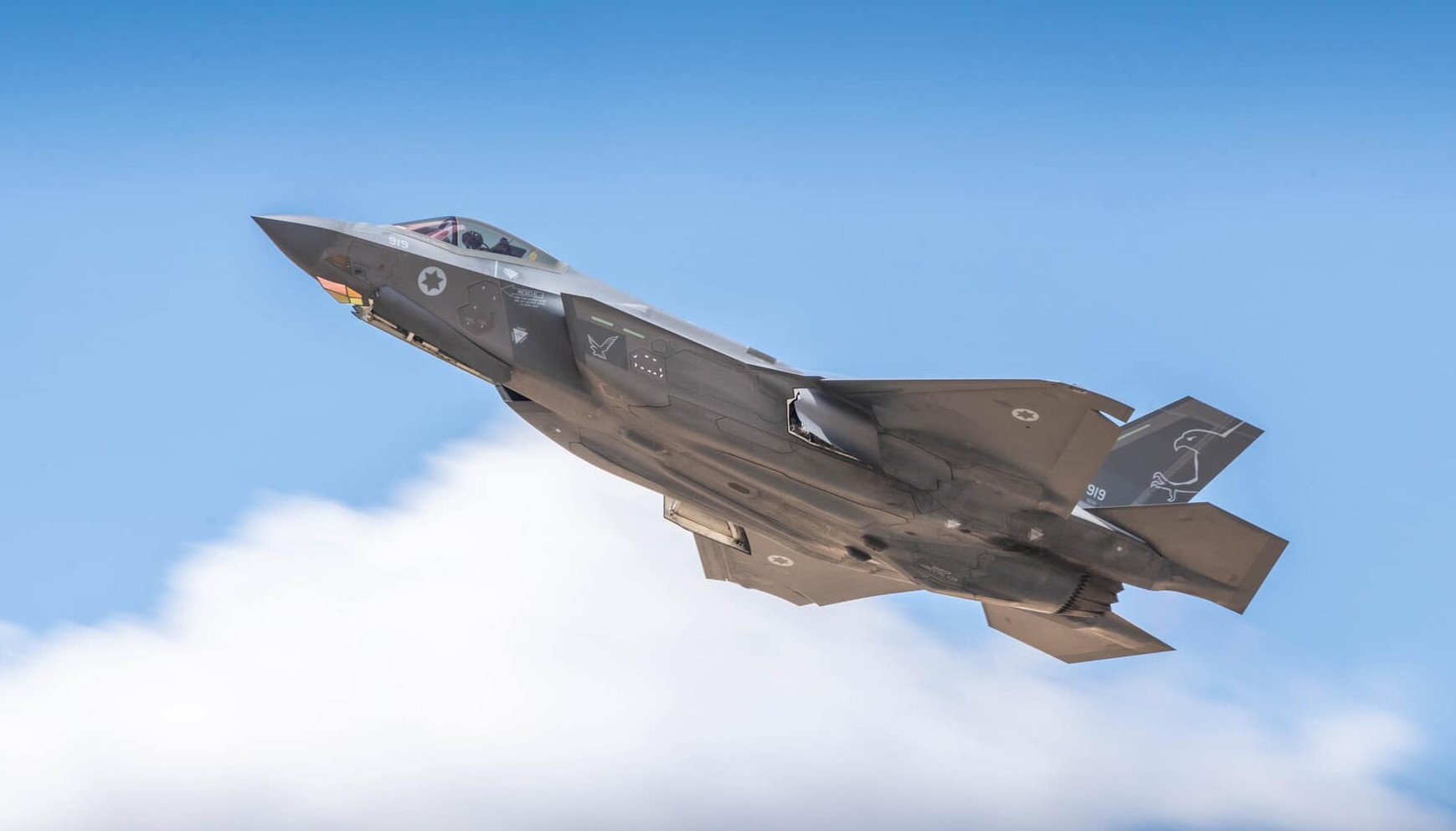 Katastrofalny błąd Iranu. Lotnictwo Izraela tylko na to czekało [WIDEO]