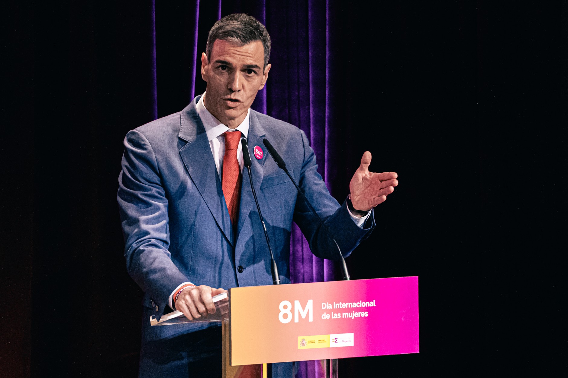 Macron i Sanchez idą na zwarcie z Trumpem. Europa przestaje mówić półgębkiem. "Jedziemy na jednym wózku"