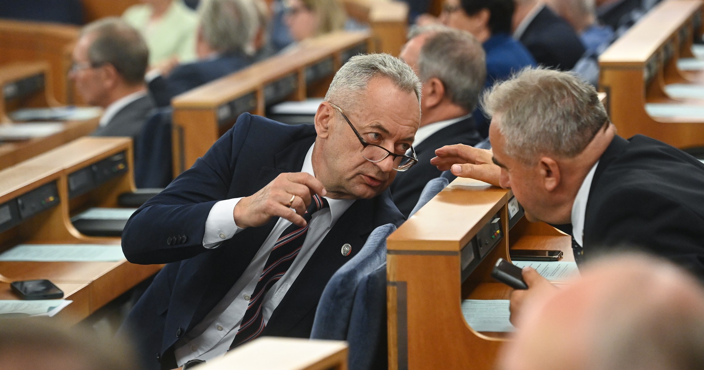 Polityk ogłasza powstanie nowego klubu w parlamencie. "Walka na żyletki"