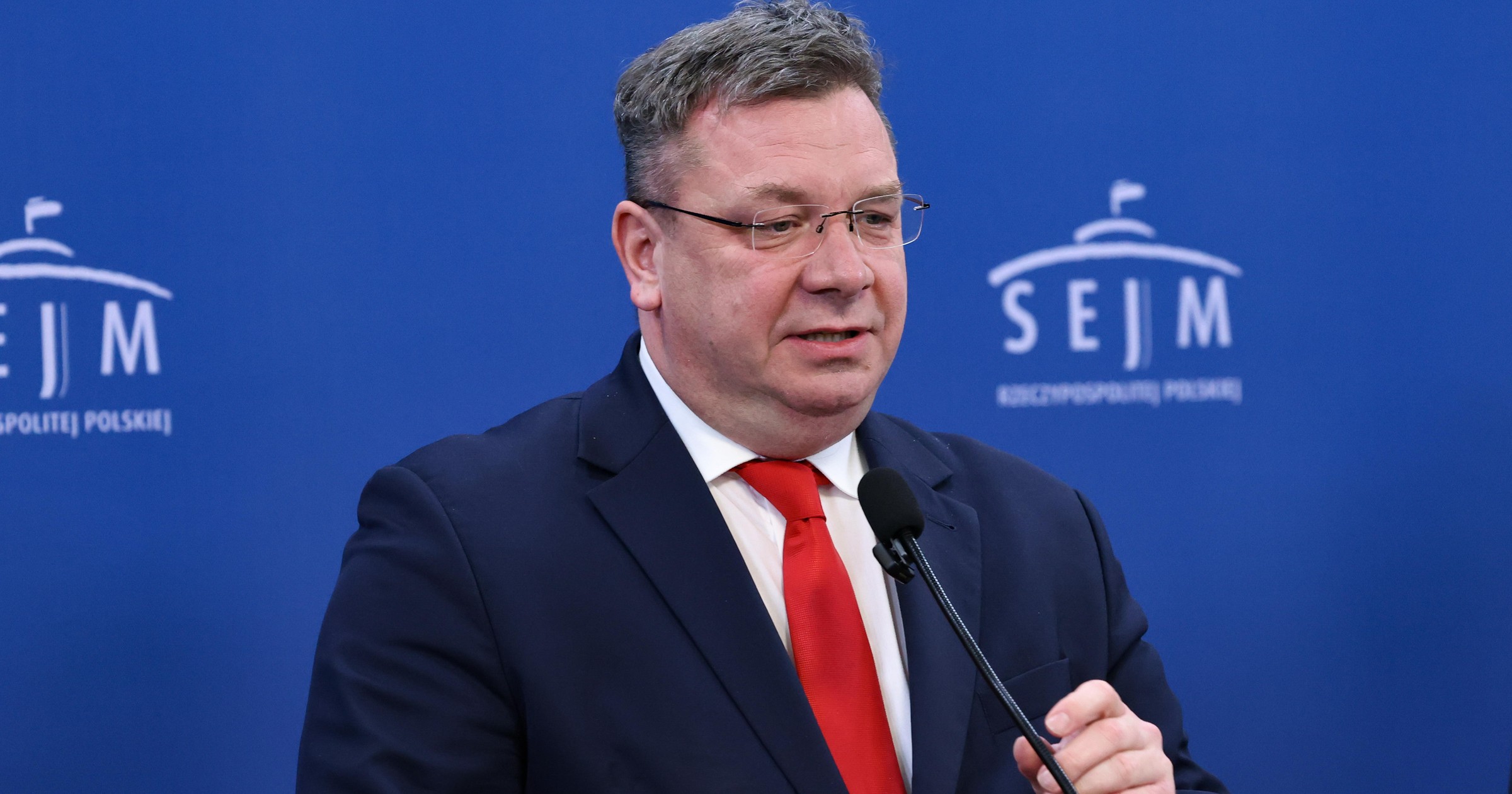 Poseł PiS mówił o wizycie Karola Nawrockiego na Węgrzech. Zaliczył wpadkę