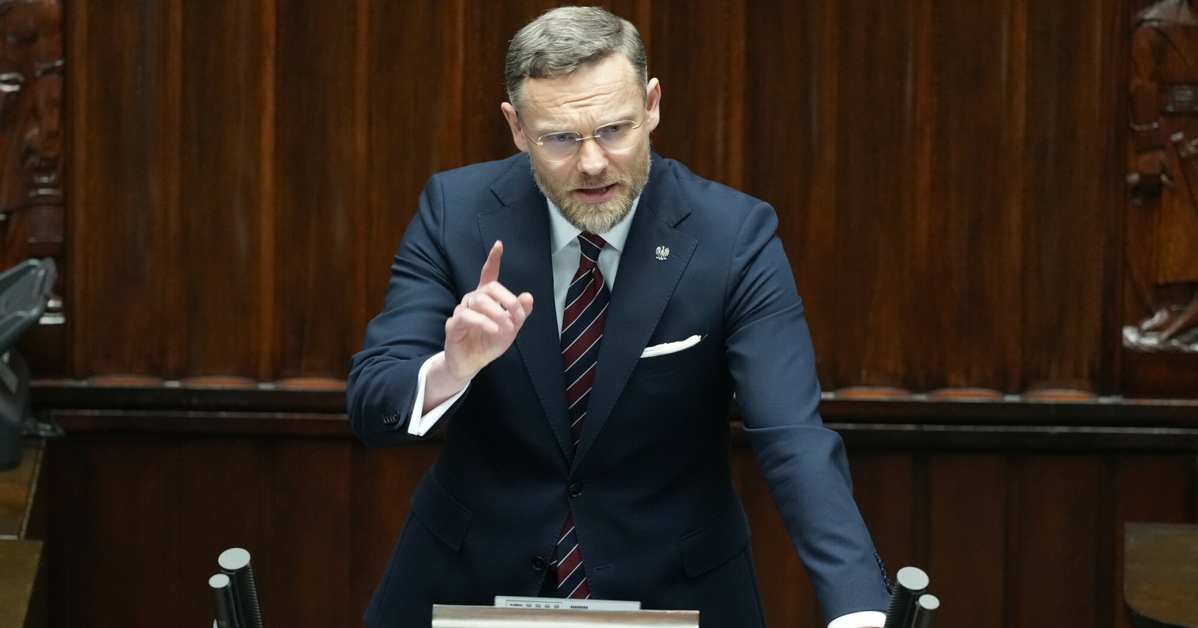 Prezydencki minister grzmiał z mównicy sejmowej. "Prezydenta nie trzeba uczyć patriotyzmu"