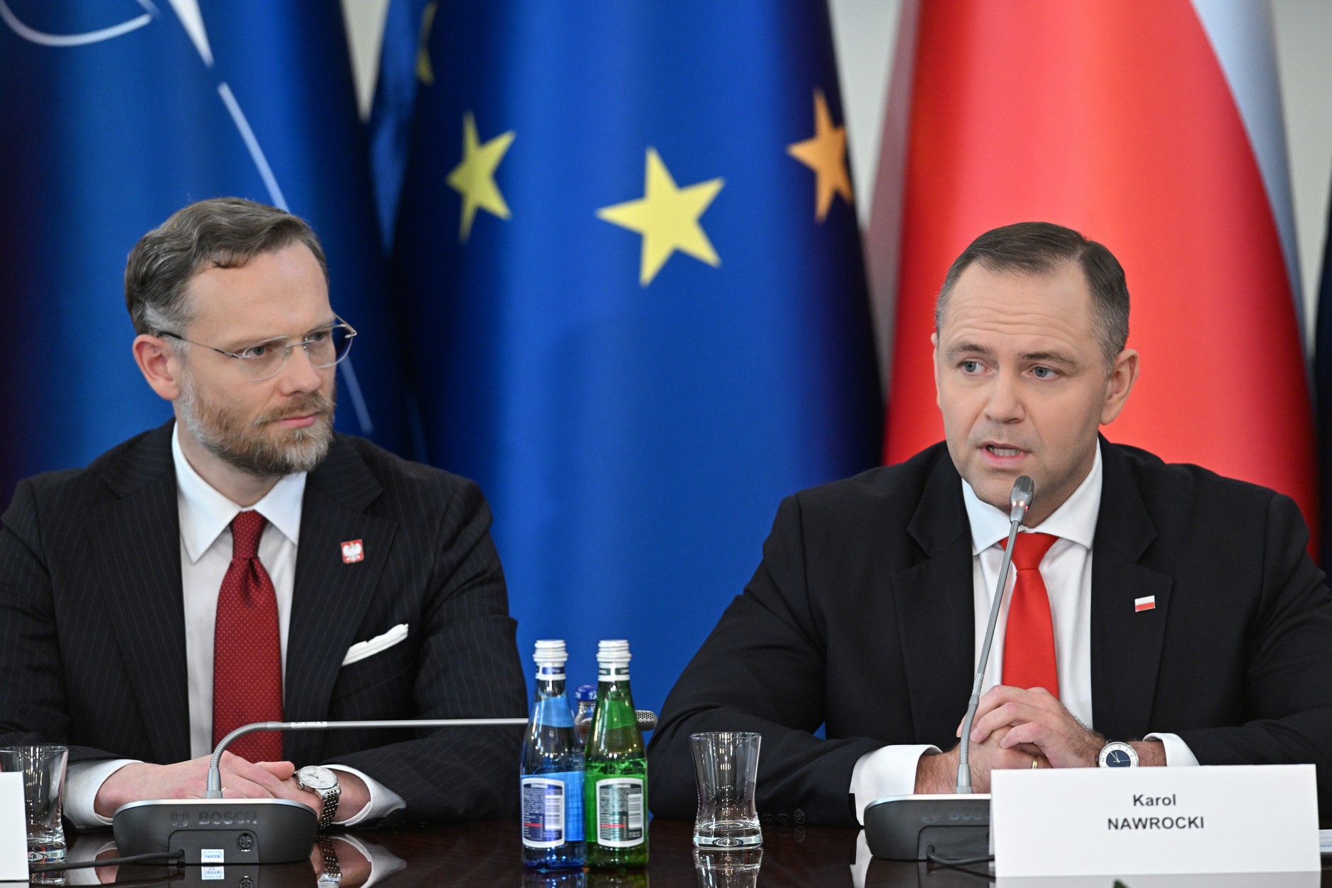 Prezydent wyzywany na stadionach. Zawetował ustawę, na której zależało kibolom [KULISY]