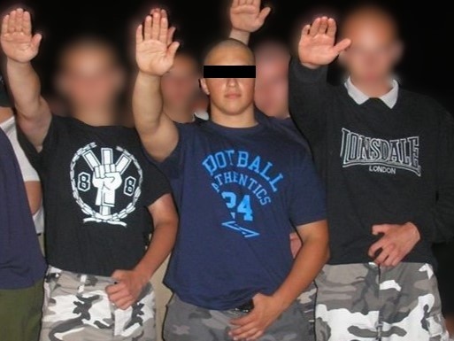 Prezydent wyzywany na stadionach. Zawetował ustawę, na której zależało kibolom [KULISY]