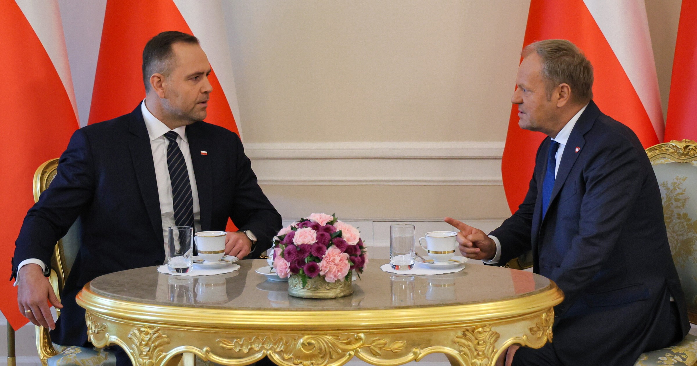 Prezydent zaprasza na spotkanie premiera i szefa MON. Jest data