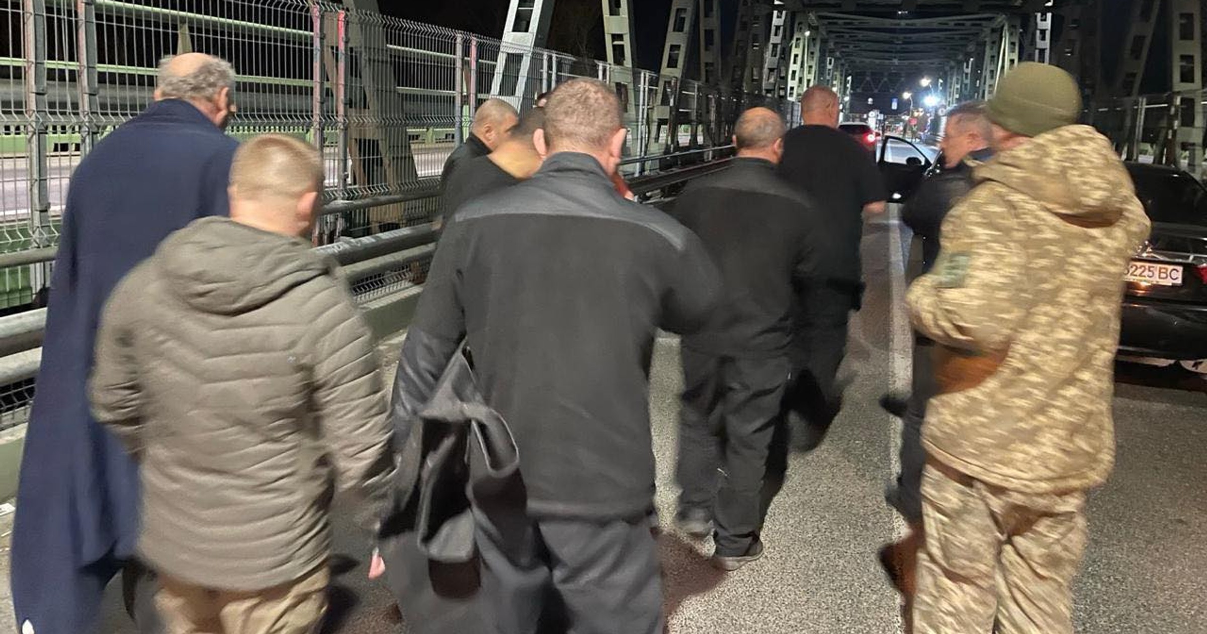 Przewozili złoto i gotówkę przez Węgry. Ukraińscy pracownicy banku zostali uwolnieni