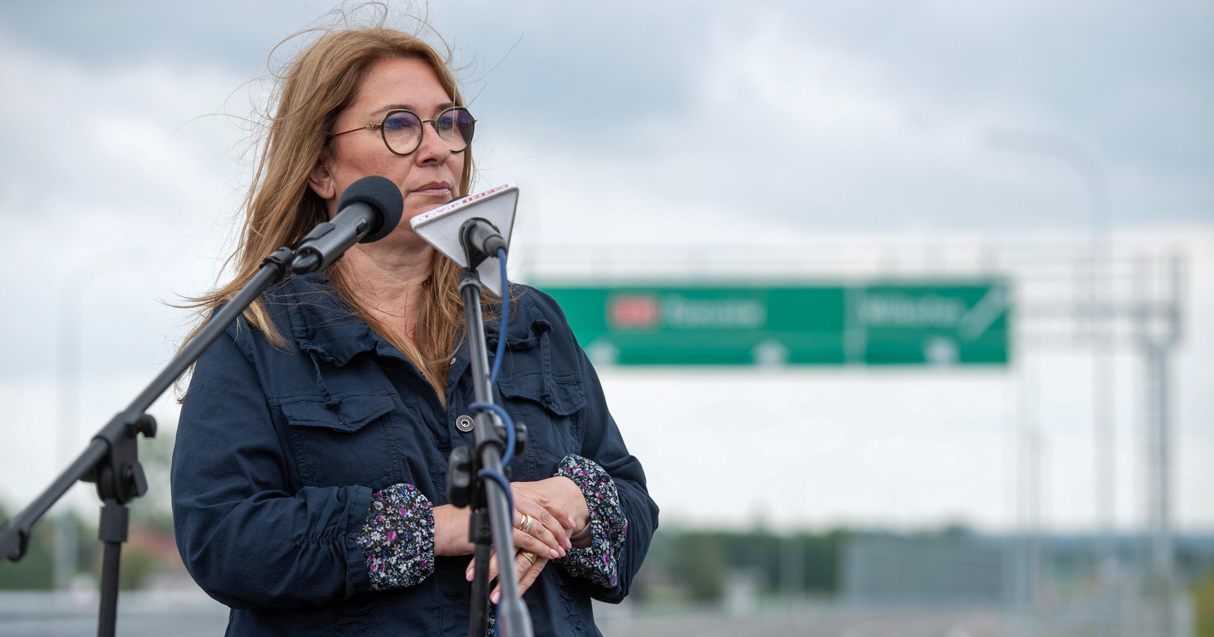 Tajemniczy wpis Beaty Mazurek. Uderza w jednego z kandydatów na premiera PiS