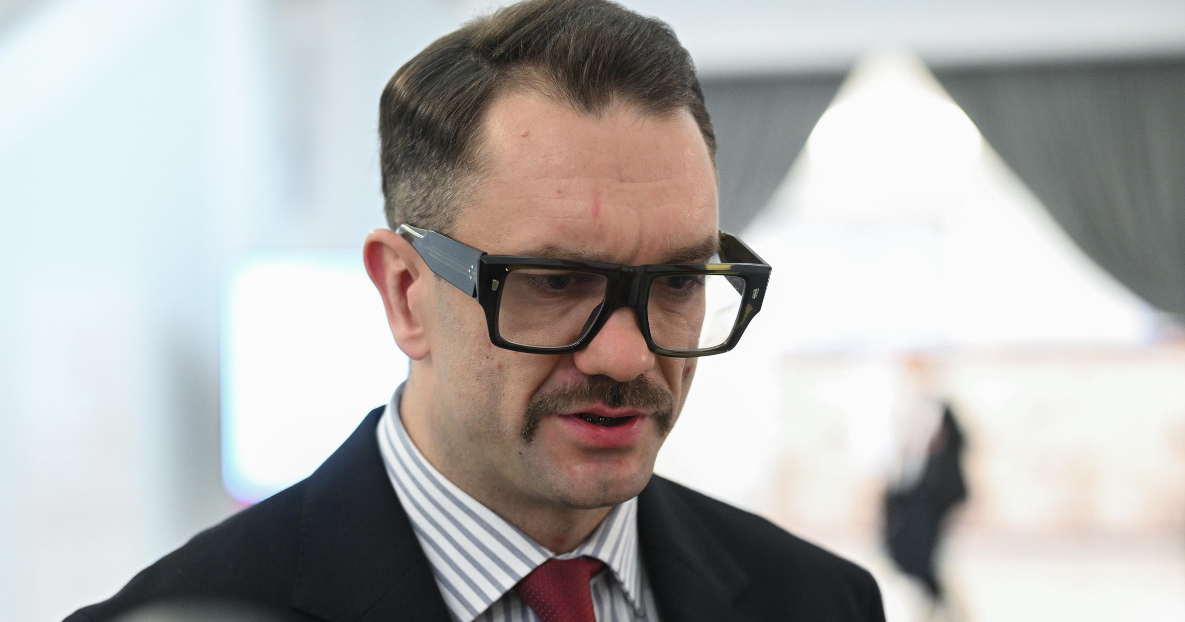 Łukasz Mejza się tłumaczy. "Proszę grillować najważniejszego Niemca w Polsce"