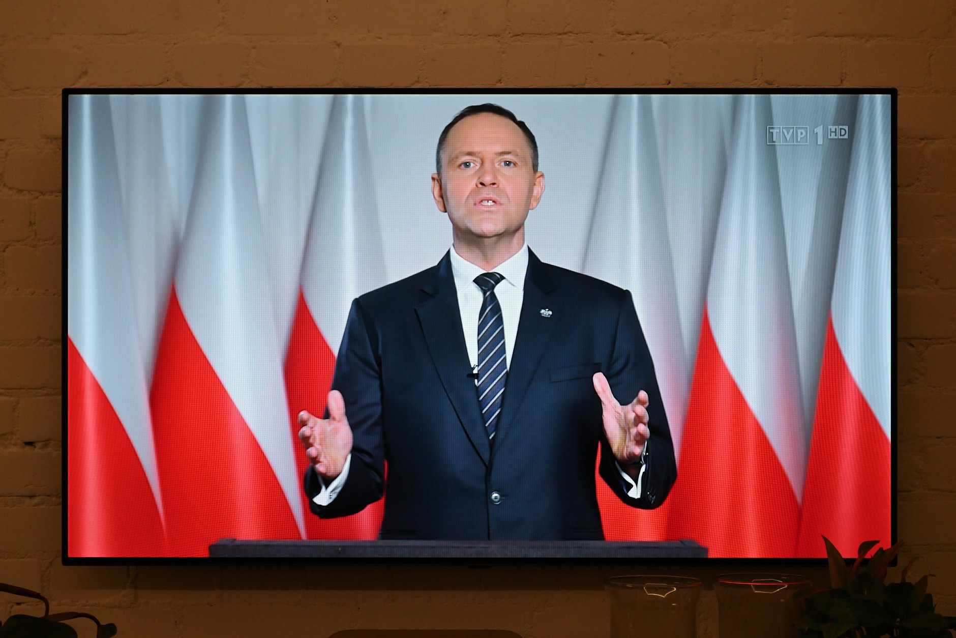 Weto Karola Nawrockiego nie kończy sprawy SAFE. Oto co trzeba wiedzieć