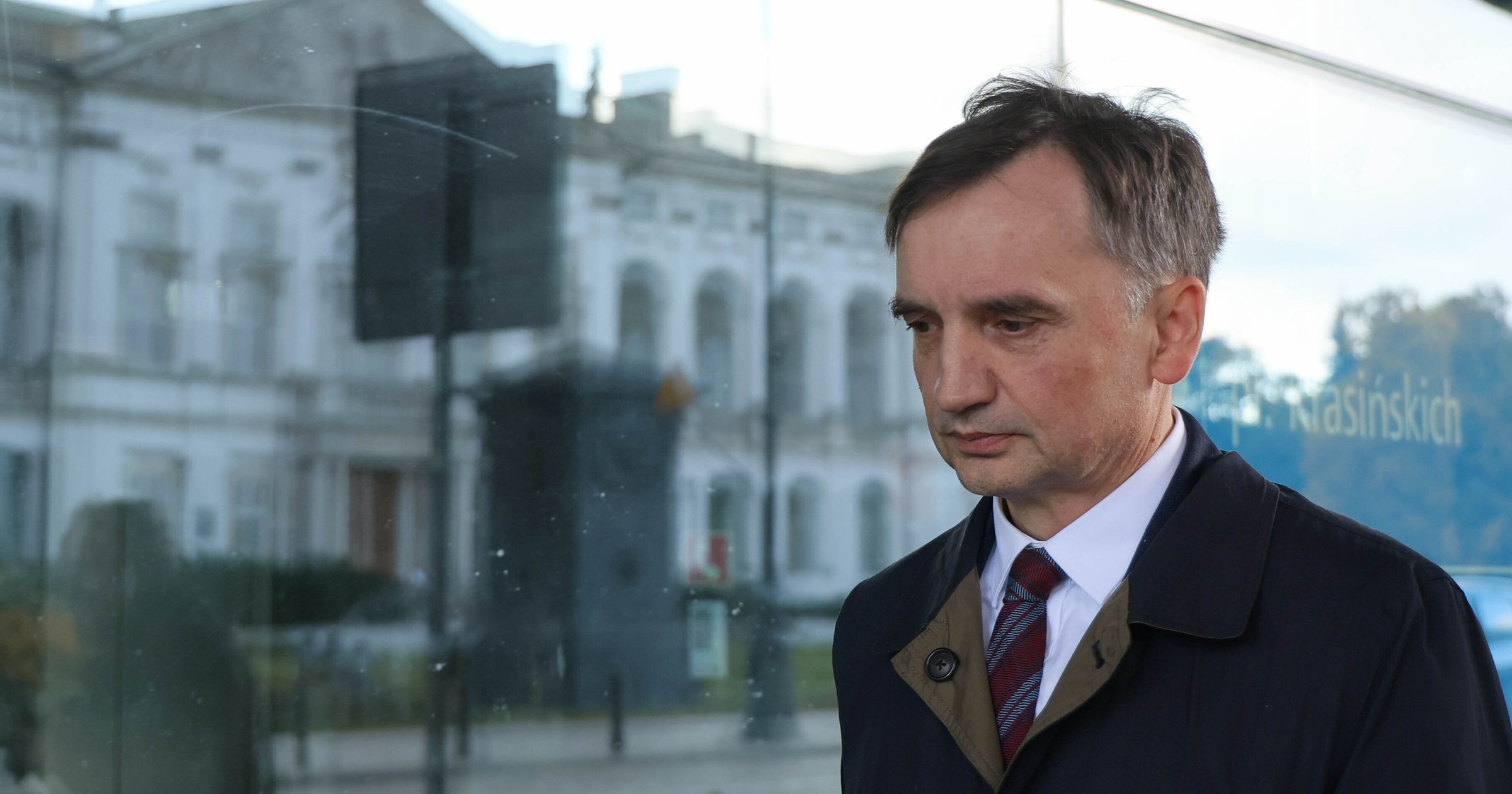 Zamieszanie wokół sprawy Zbigniewa Ziobry. Zwrot w sądzie