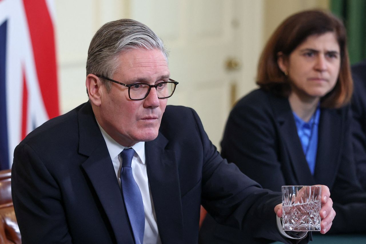 Media: rosyjski okręt oddał strzały ostrzegawcze na kanale La Manche