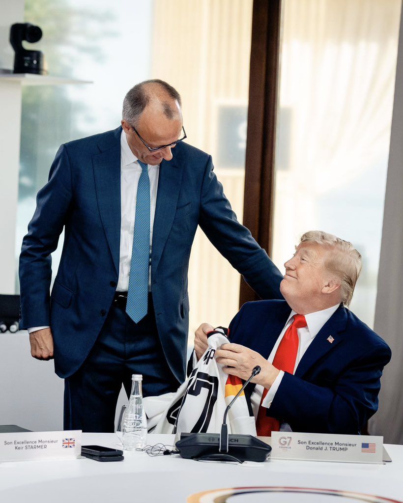 Nietypowy prezent dla Trumpa. Merz przygotował niespodziankę