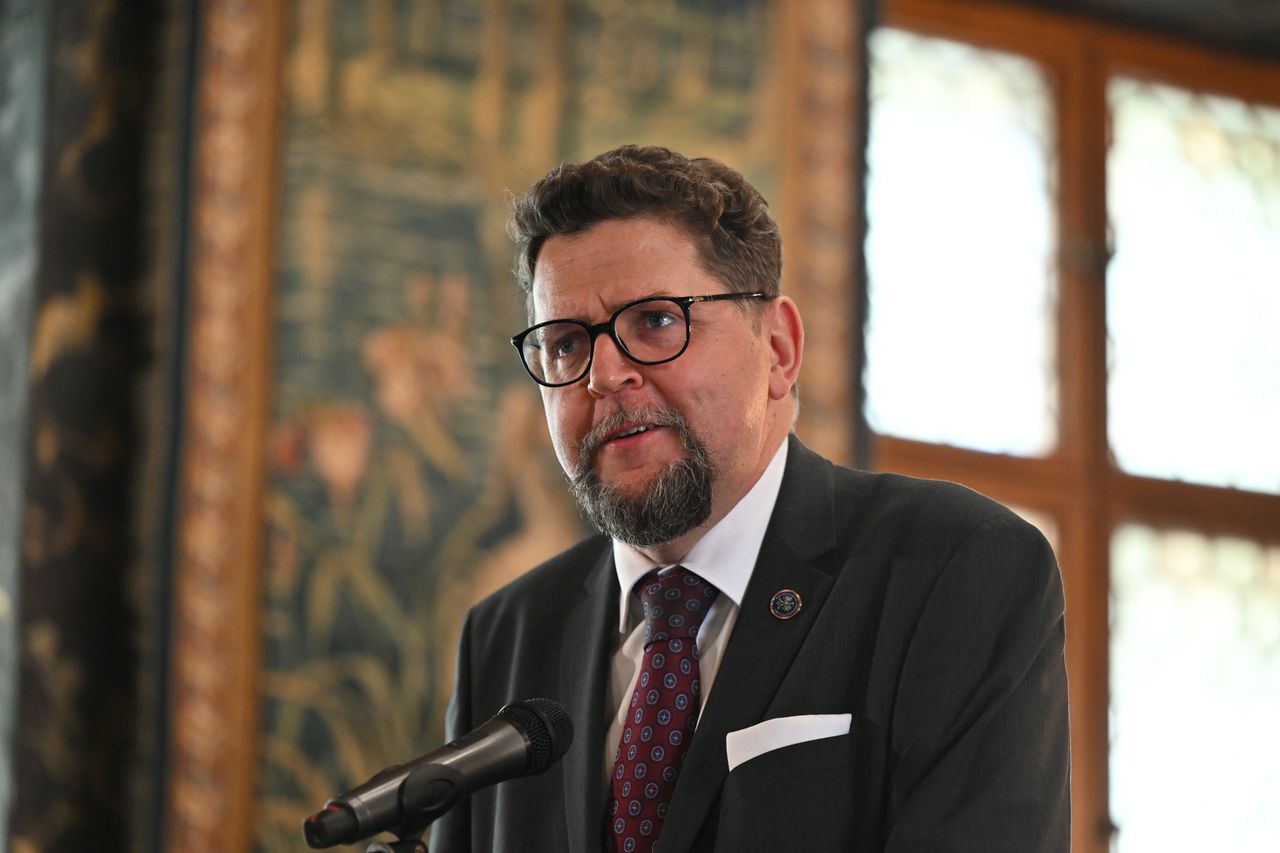 "Putin otwiera szampana". W sieci zawrzało po decyzji prezydenta