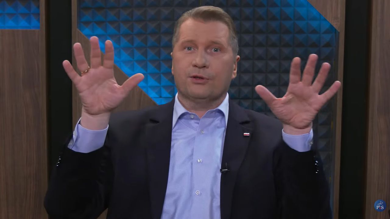 Sikorski kpi z Czarnka ws. OZE. "Chyba jednak nie powinniśmy"