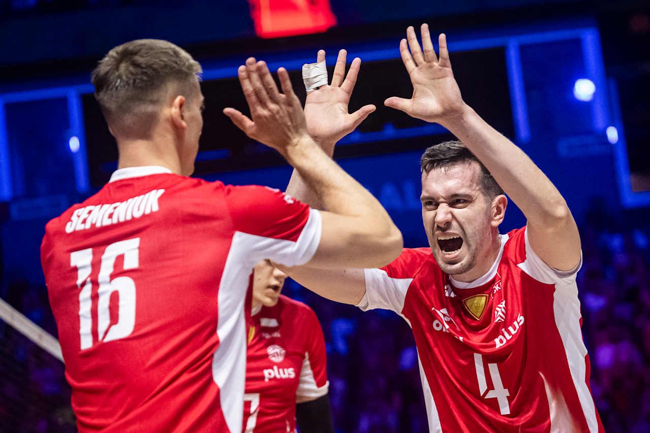 Działo się w nocy. Ofensywa USA przeciw Iranowi i mecz o trzecie miejsce MŚ