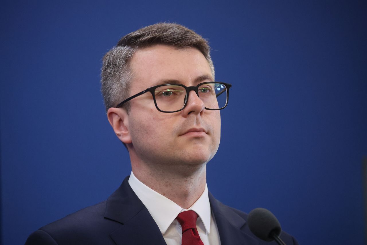 Kłótnia w PiS nie ma końca. Poseł apeluje: karty na stół