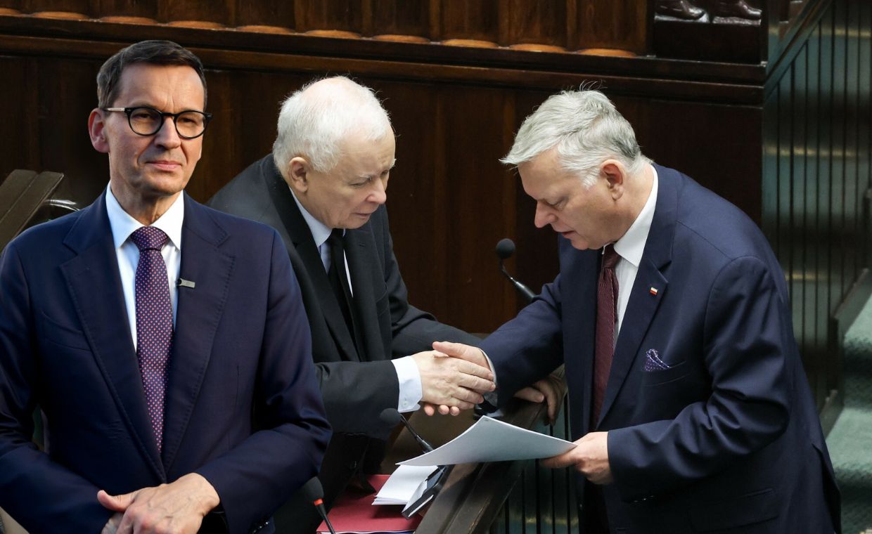 Lekarze ojca Zbigniewa Ziobry uniewinnieni; echa po debiucie Lewandowskiego [SKRÓT PORANKA]