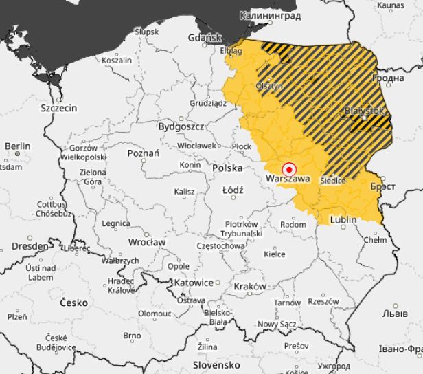Niż nad Polską. Burze i opady w części kraju
