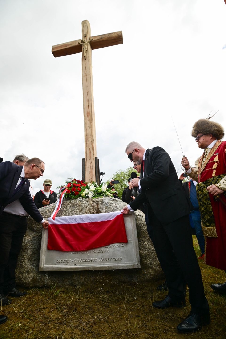 "Polska brunatnieje". Skandal z udziałem Brauna w Jedwabnem