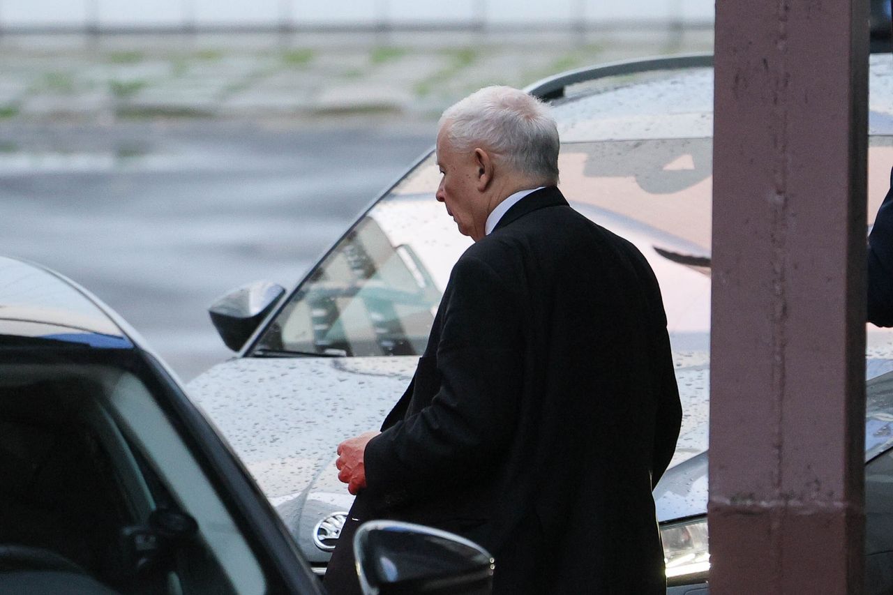 Przesłuchania ws. "dwóch wież". Na jaw wyszły fragmenty zeznań Kaczyńskiego