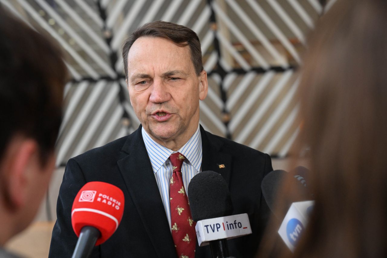 Rosyjski dron zniszczył stację SOCAR. Azerbejdżan wezwał ambasadora