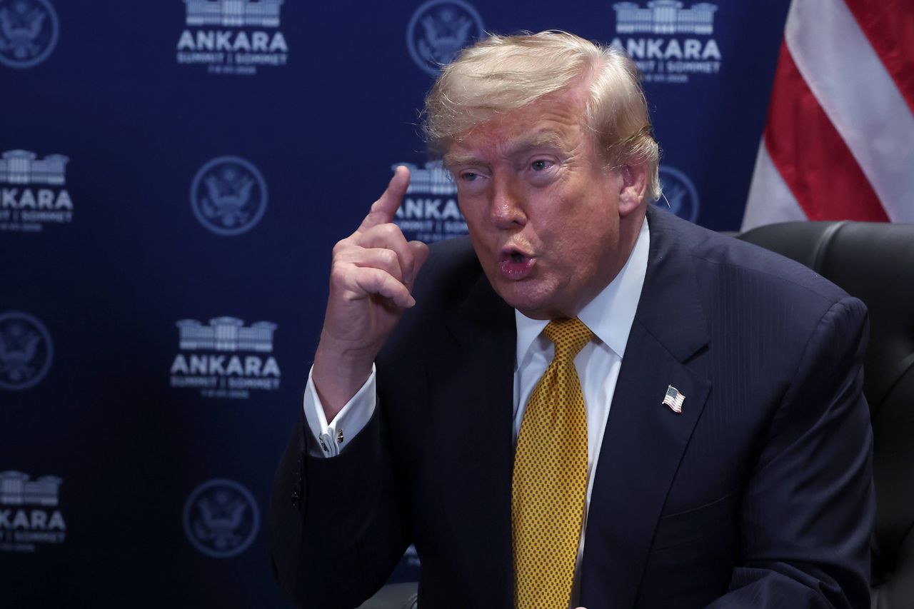 Trump zapowiada rozmowy z Iranem. "Ale zawieszenie nie obowiązuje"