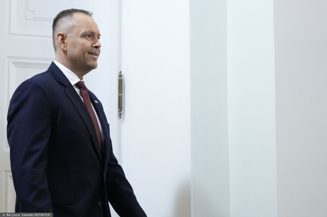 "Wetomat" i "prezydent lęków". Ostre reakcje po decyzji Nawrockiego