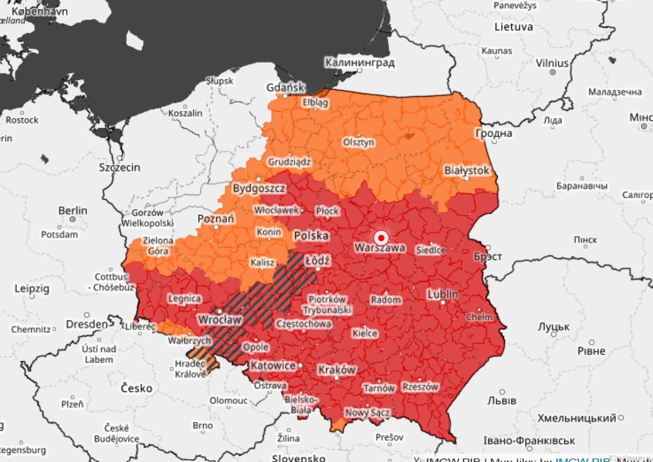 Burze, wichury i 38 stopni w cieniu. Masowe alerty w całej Polsce
