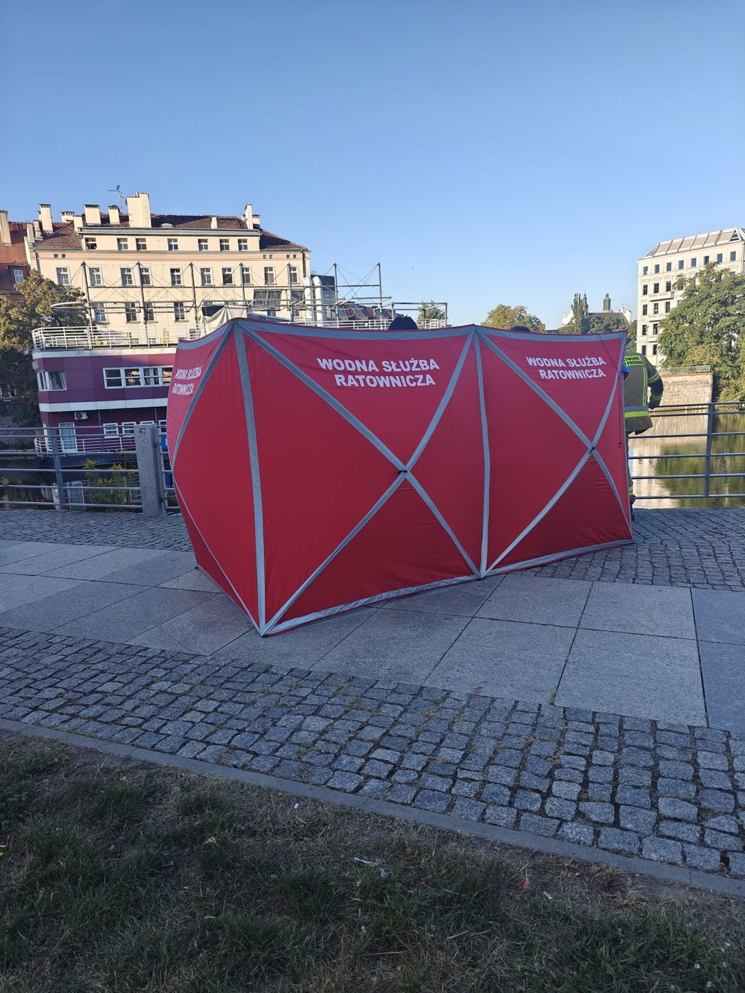 Dryfujące zwłoki na Odrze. Policja ujawniła wstępne ustalenia