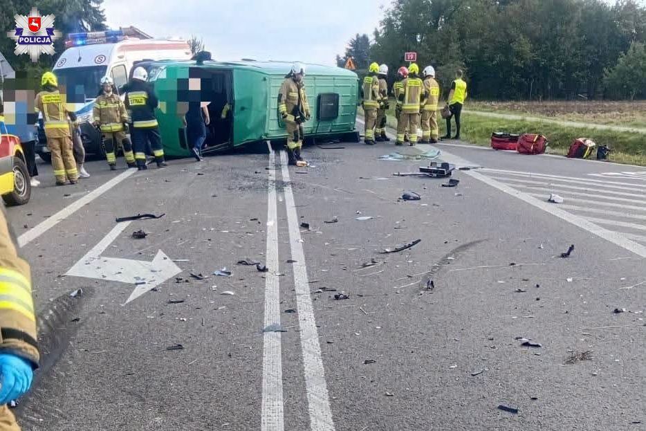 Groźny wypadek pod Kraśnikiem. Wielu rannych i śmigłowce LPR w akcji