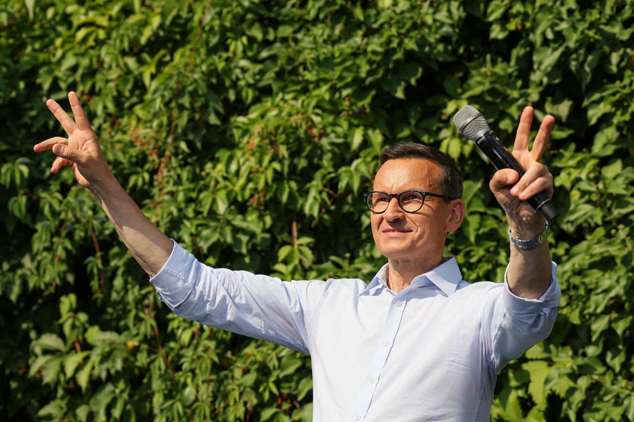 Morawiecki chce debaty z Tuskiem. "O wszystkim"