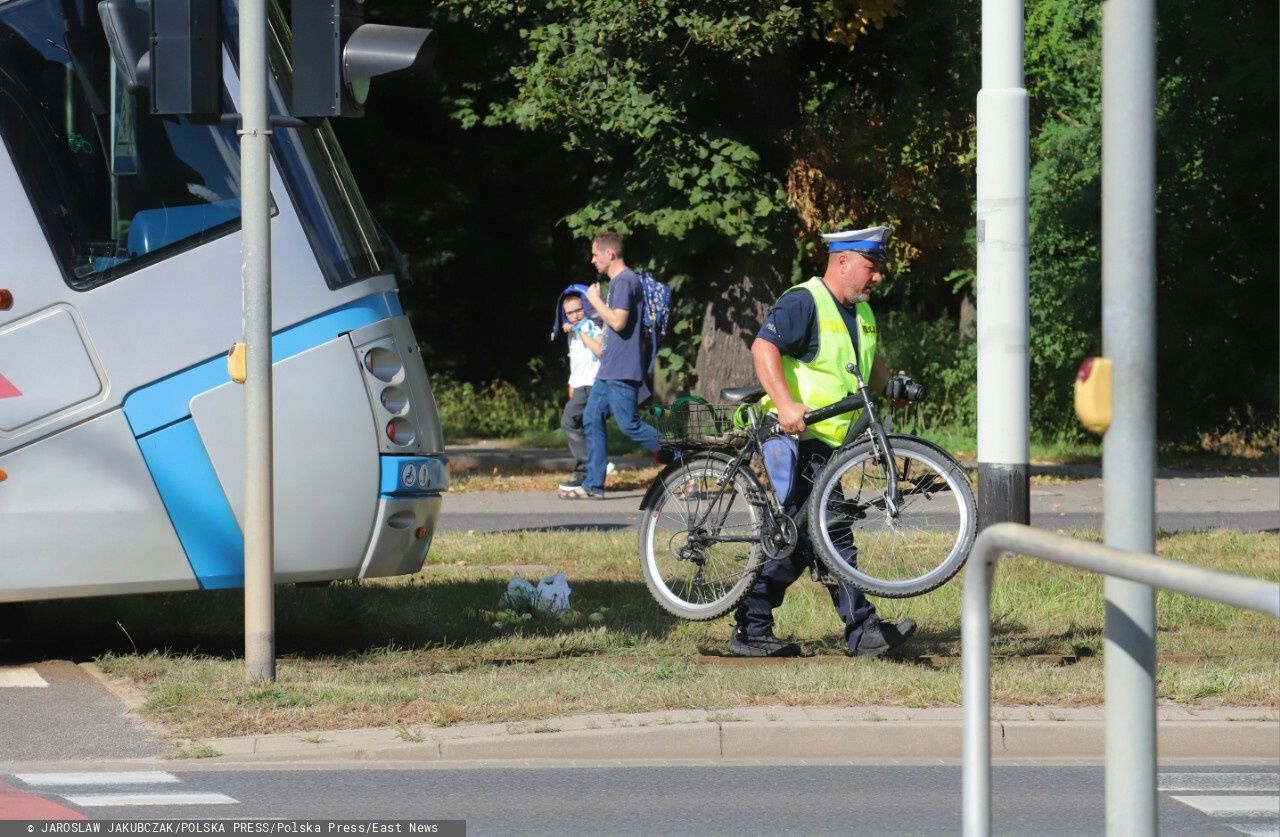 Nocny patrol policji na Śnieżce. Posypały się mandaty