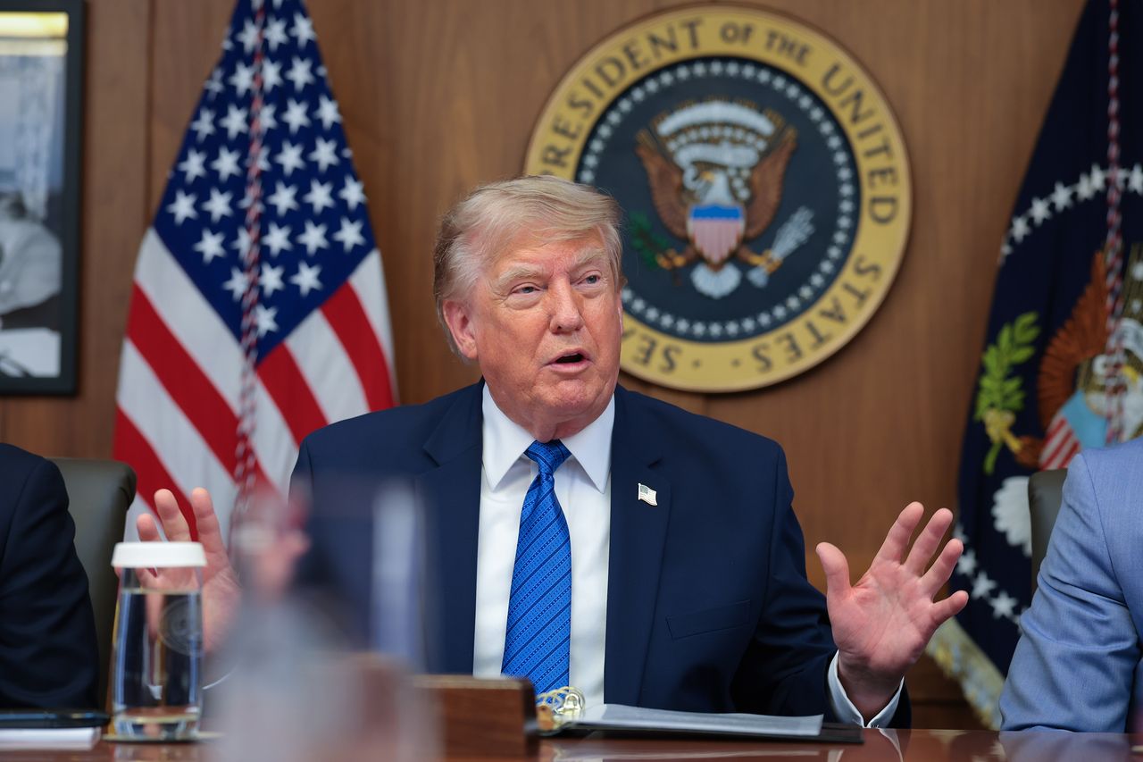 Otwarcie uderza w Trumpa. Teraz nad gubernatorem wiszą czarne chmury