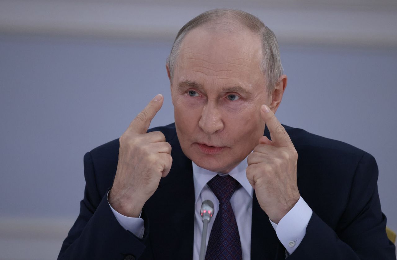 Putin wizytuje sporną wyspę. Japonia ostro protestuje