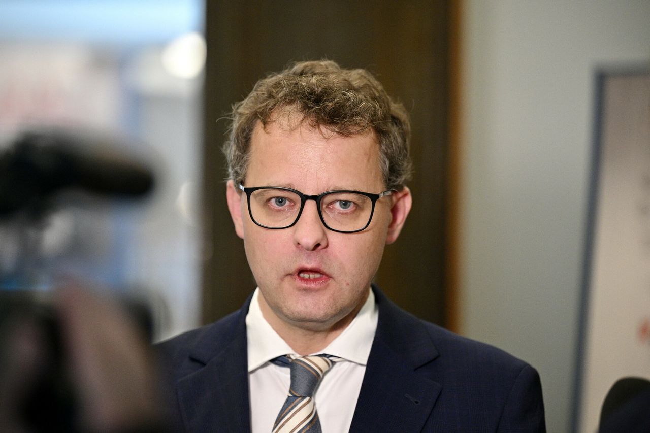 Romanowski ukrywa się w klasztorze? "Służby sprawdzają każdy trop"