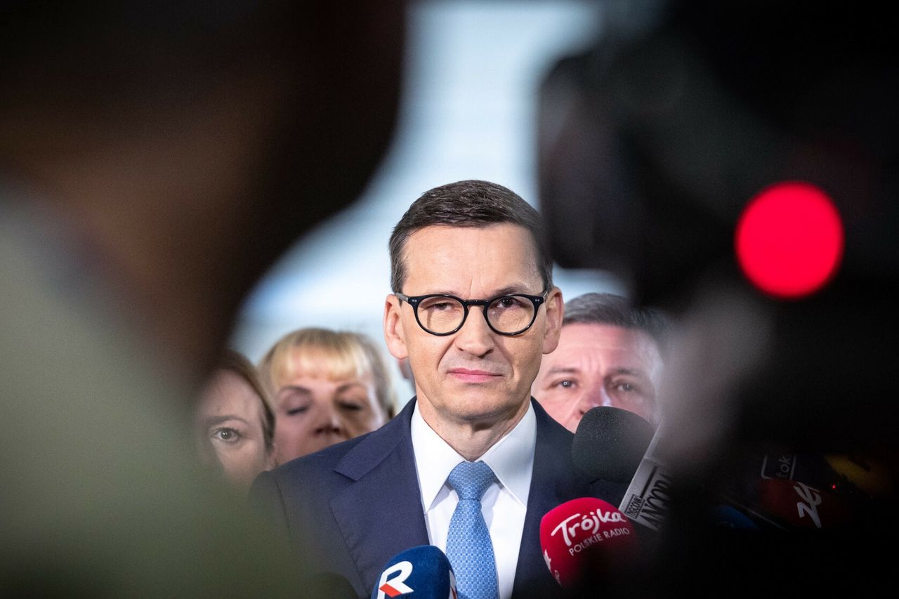 Siemoniak zakpił z pomysłu Mentzena. "Trąci amatorstwem"