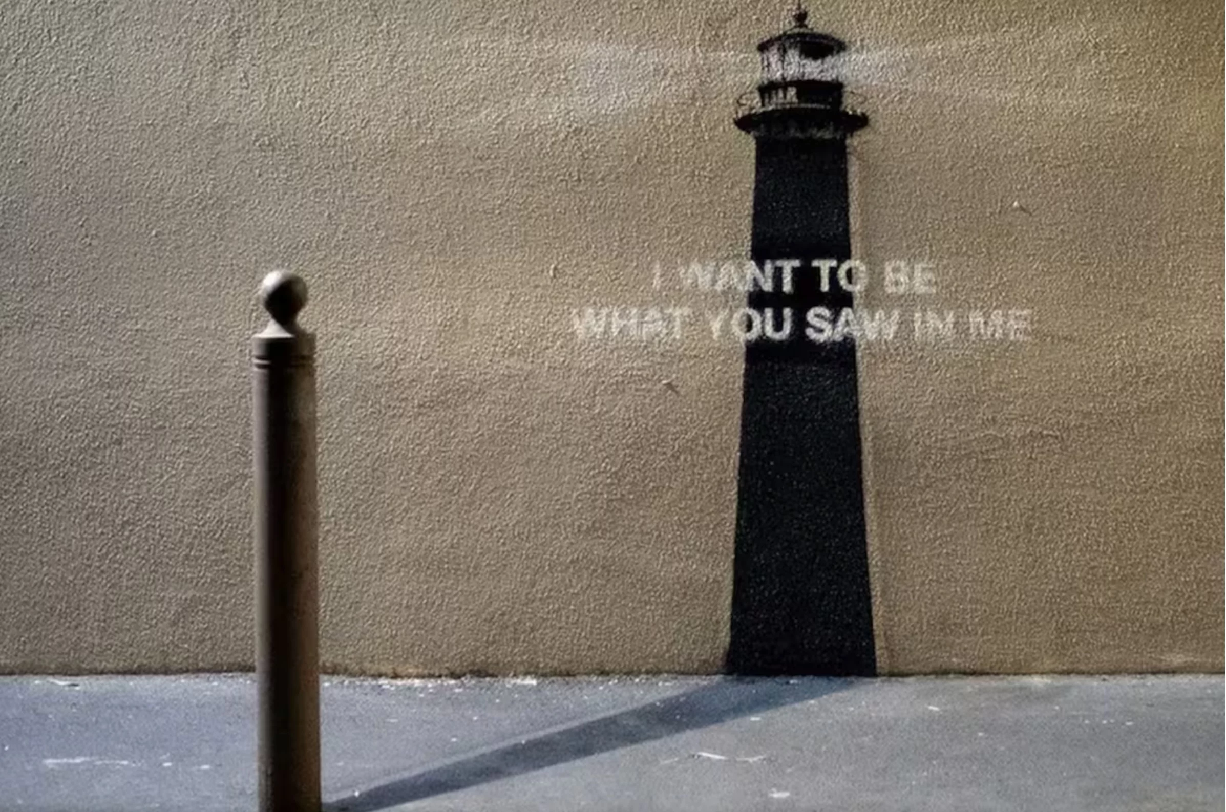Banksy zaskakuje nowym muralem. Tajemniczy cień i ukryte przesłanie