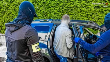 Były dziennikarz TVN i RMF FM zatrzymany. Jego żona przerwała milczenie