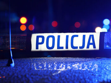 Dolny Śląsk. Zderzenie czołowe autobusu i&nbsp;osob&oacute;wki. 23 osoby ranne