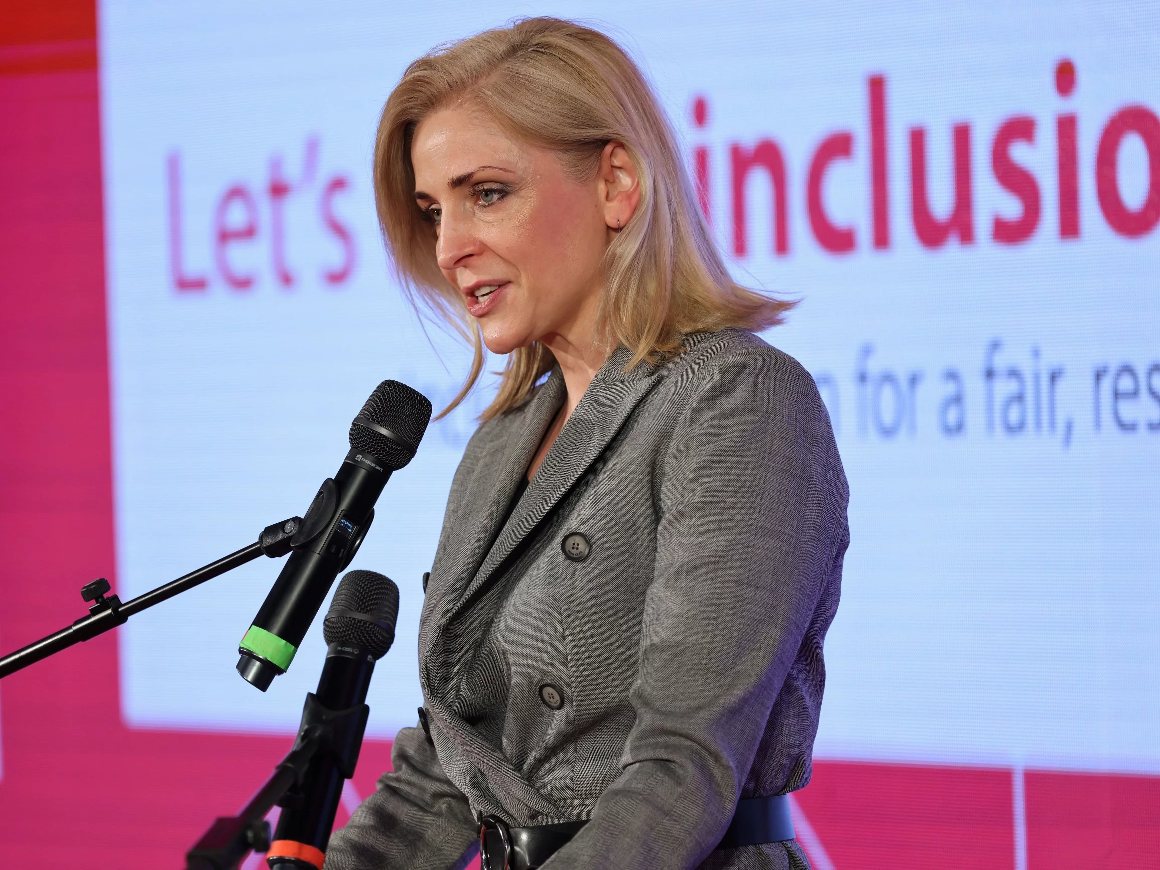 Joanna Mucha podała się do dymisji