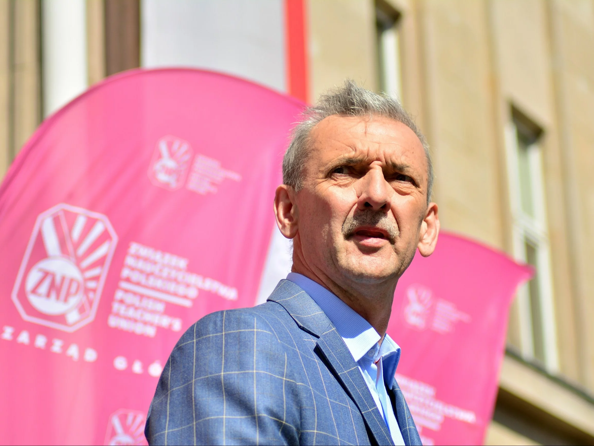 Początek roku szkolnego zagrożony? Prezes ZNP reaguje. Odpowiedź jest jednoznaczna