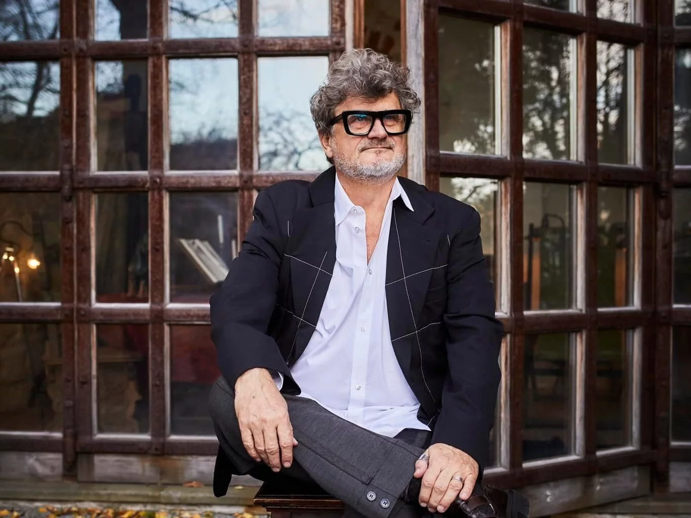 W takich warunkach przebywa Janusz Palikot. „Bierze leki”