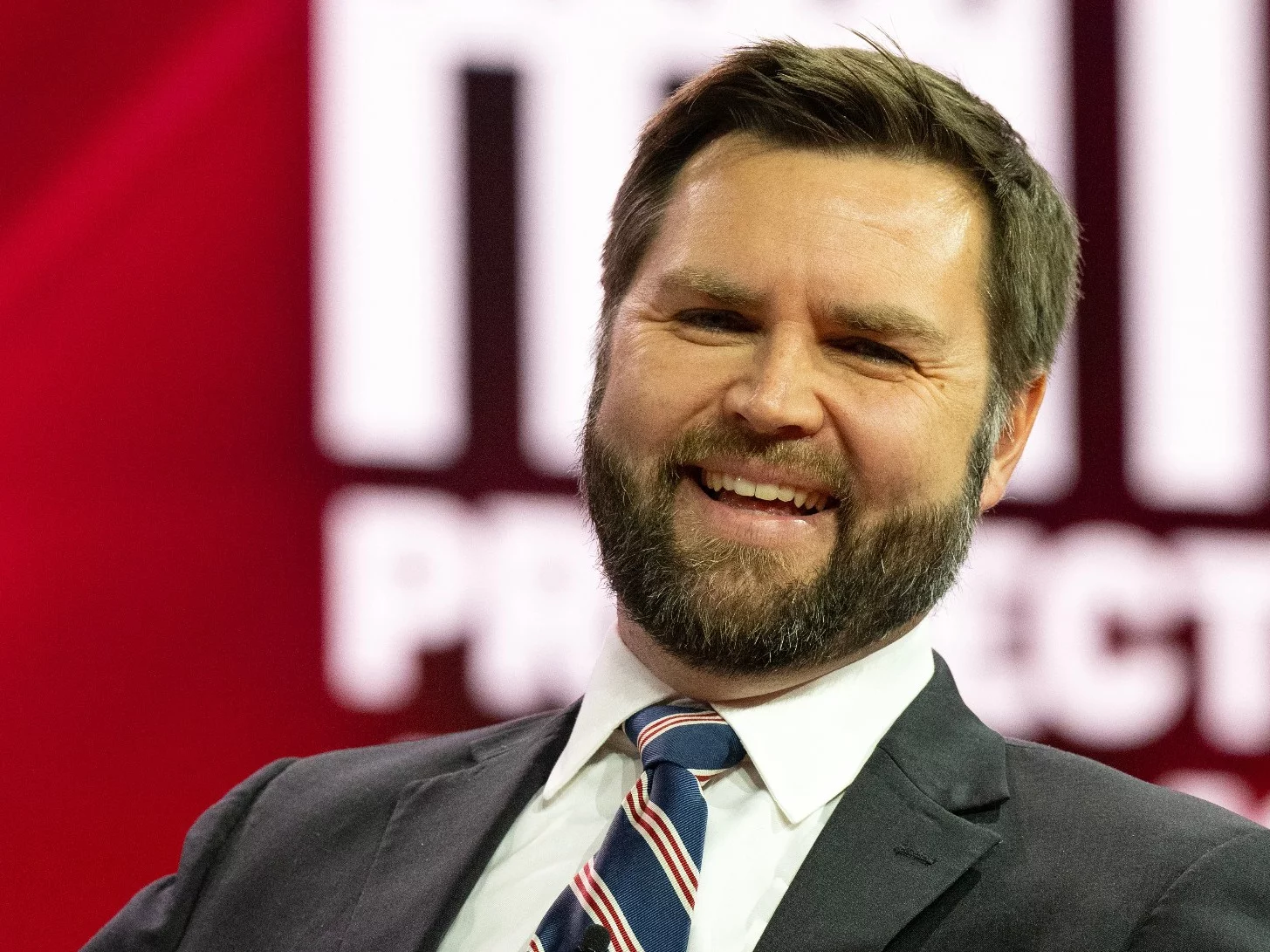 Wiceprezydent USA spotkał się z&nbsp;liderką skrajnej prawicy. &bdquo;Bagatelizacja nazizmu"