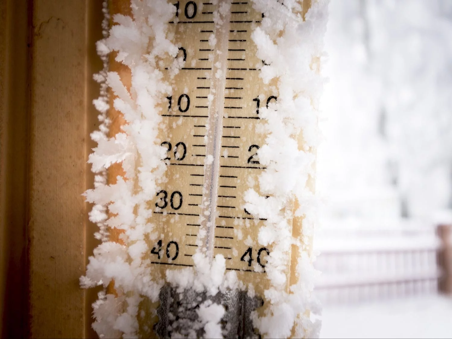 Zima w Polsce nie odpuszcza. Nadciągają siarczyste mrozy i śnieżyce